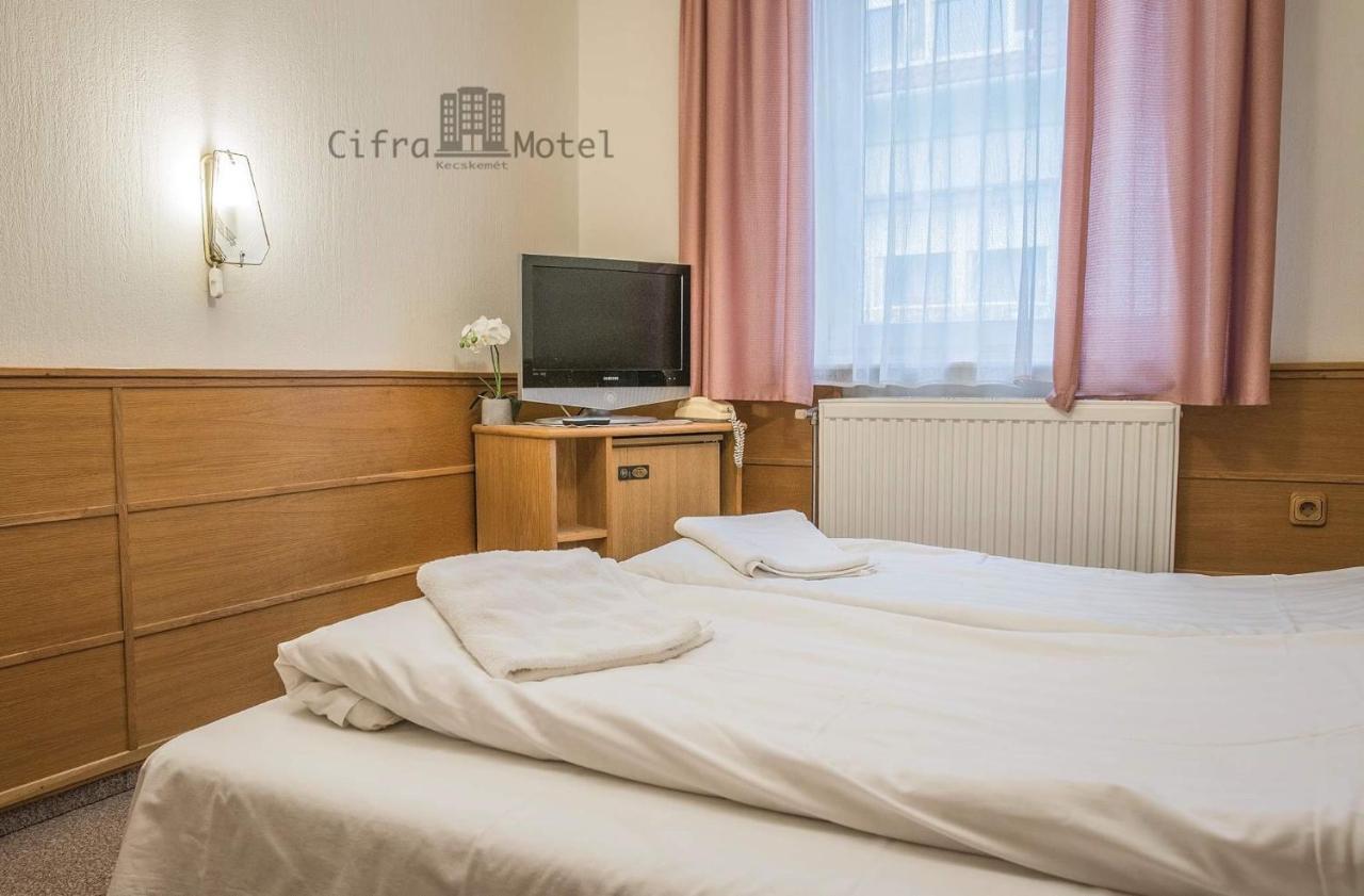 Cifra Motel ケチケメート エクステリア 写真