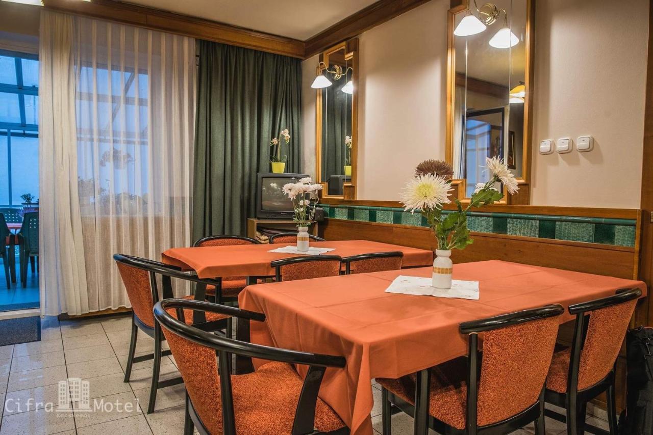 Cifra Motel ケチケメート エクステリア 写真