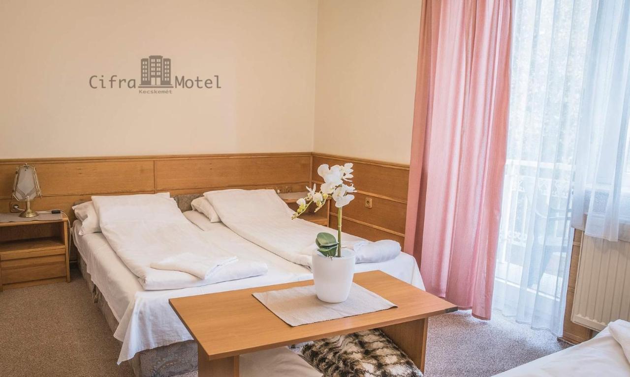 Cifra Motel ケチケメート エクステリア 写真