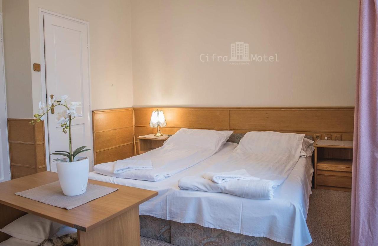 Cifra Motel ケチケメート エクステリア 写真